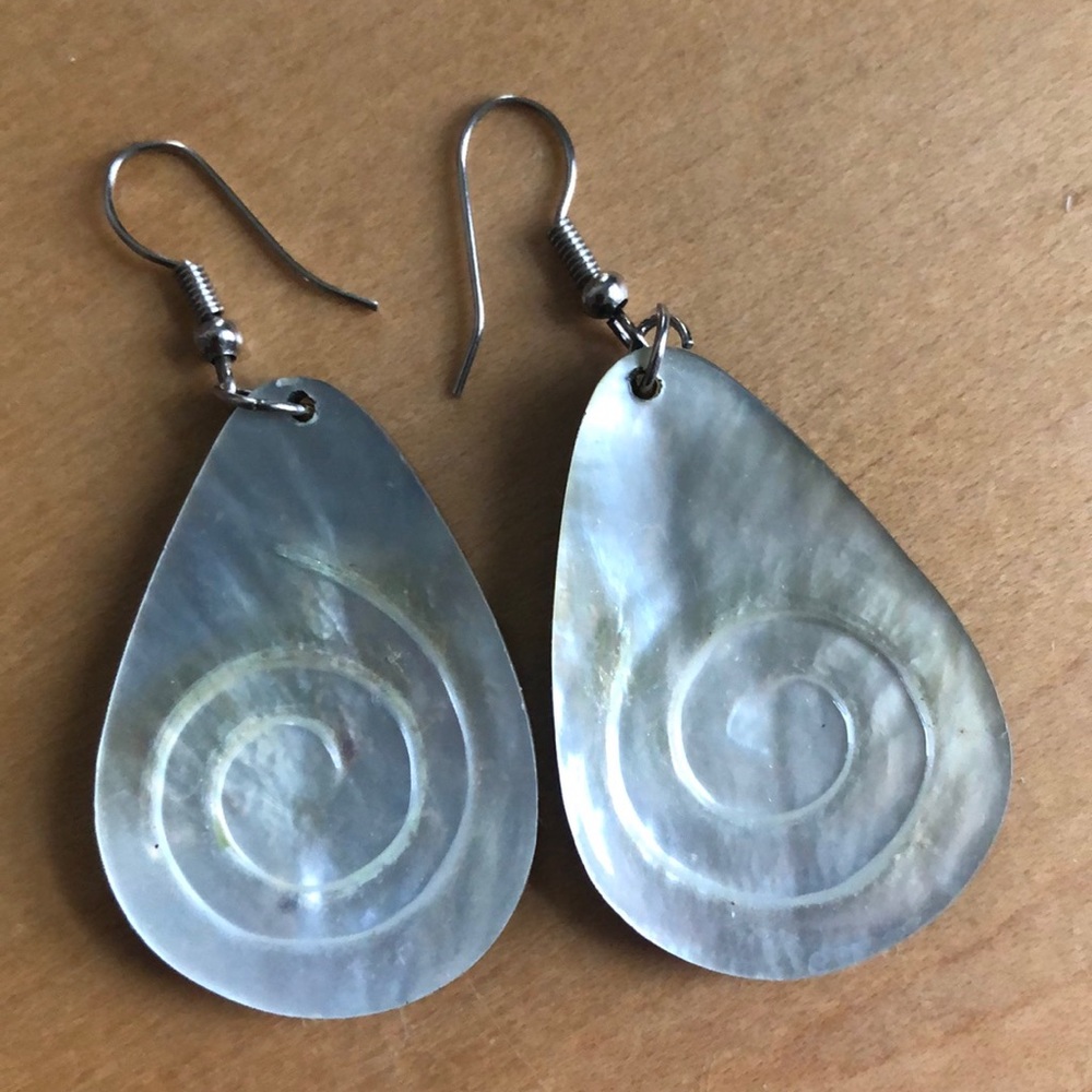 polished shell raindrop earrings